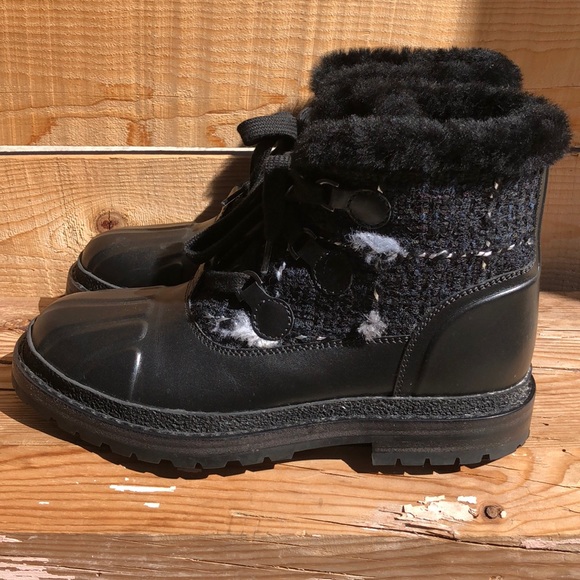 CHANEL lace up❄️boots - Picture 3 of 8